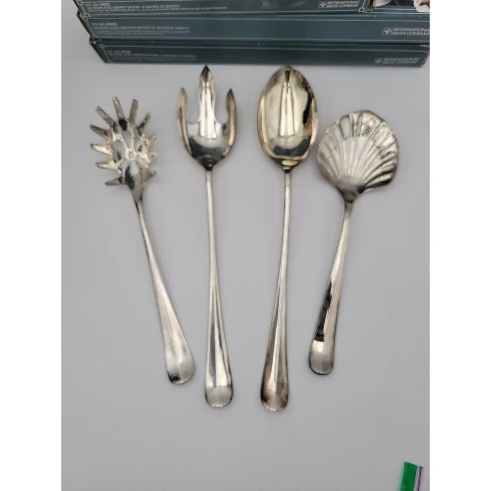 International Silver Company 4 Piece Serving Utensils silver plated original box